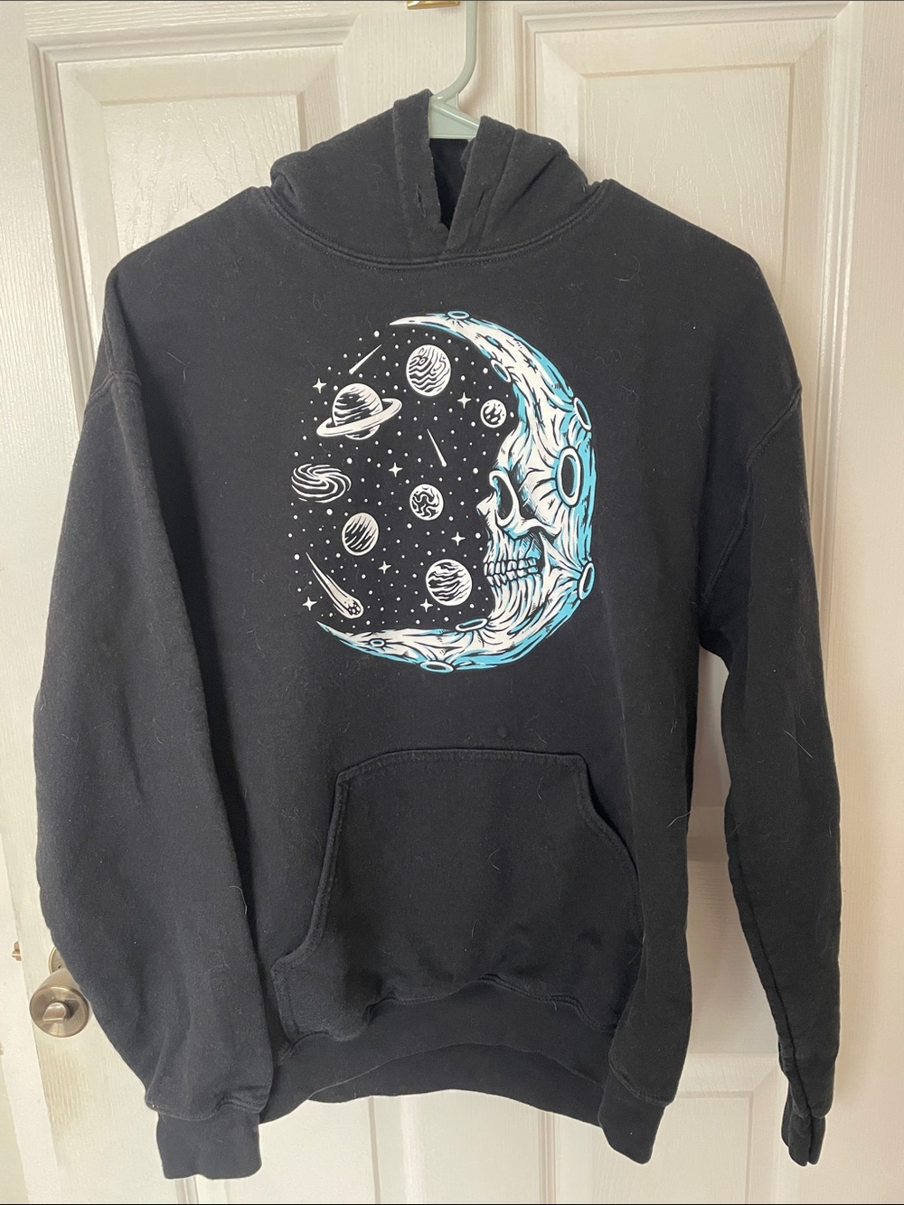 Black Moon Skull Graphic Hoodie